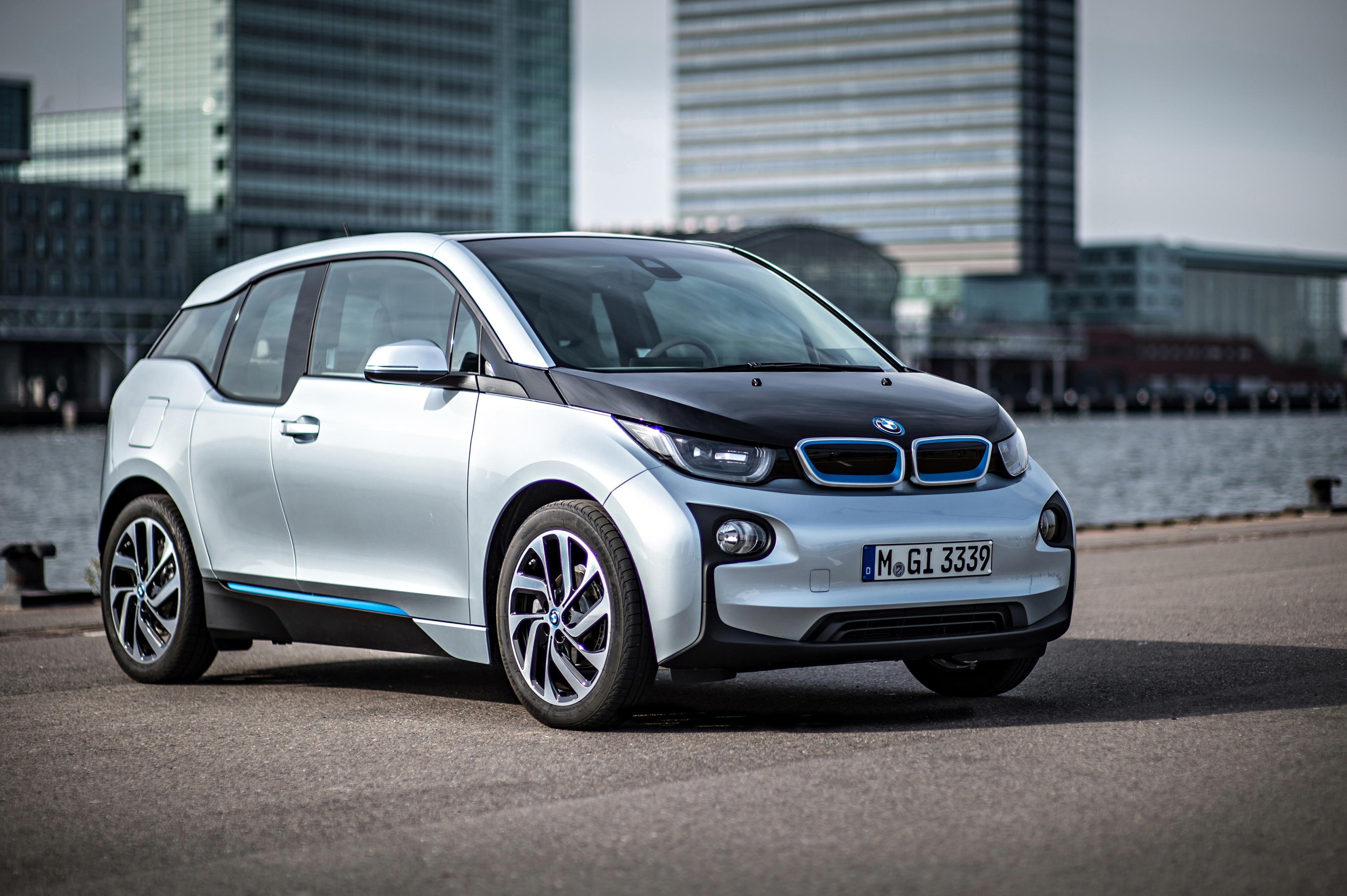 Bmw i330 #2