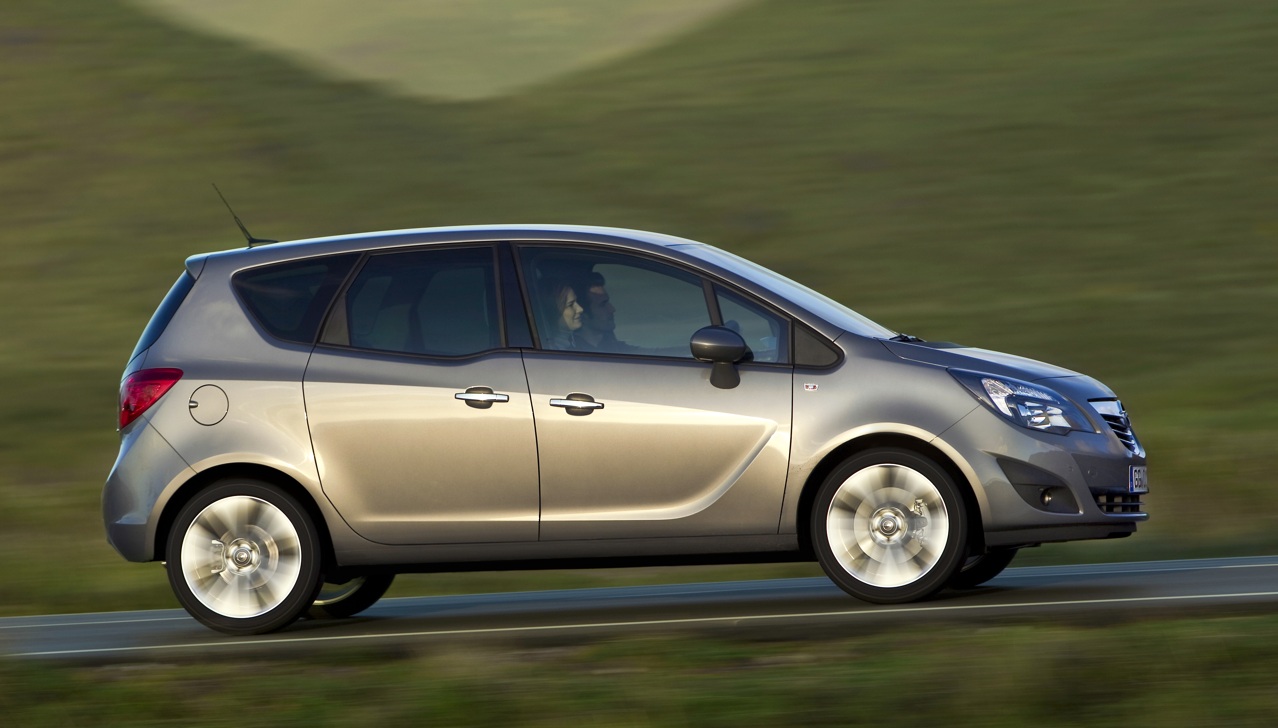 Opel meriva. Опель Мерива 2010. Опель Мерива 2. Opel/Vauxhall Meriva 2010. Опель Мерива 2010г.