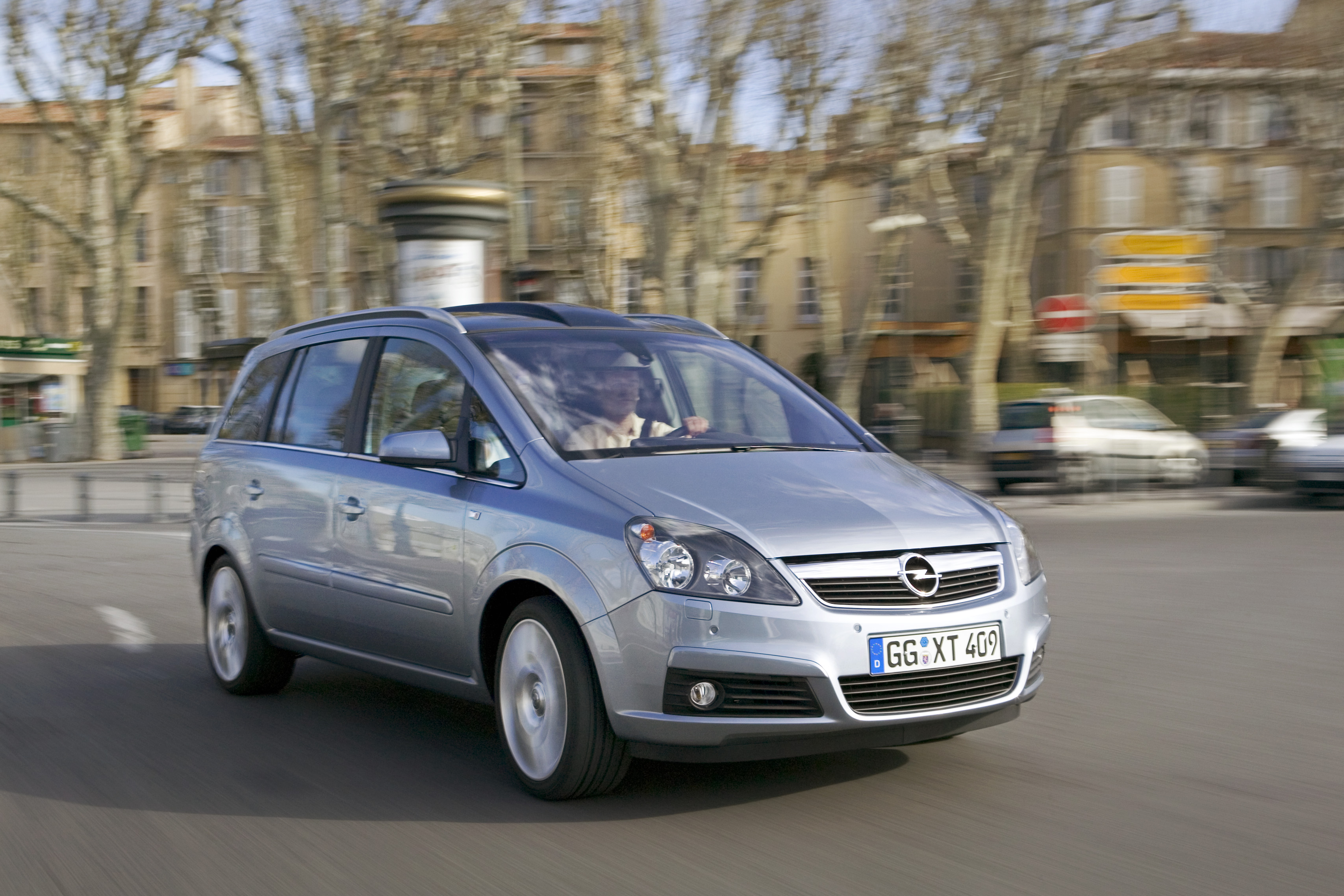 Opel Zafira 2008 1 8